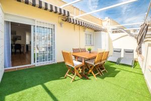 Balkon lub taras w obiekcie Penthouse Ancla 562 Levante Beach