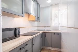 Kuchnia lub aneks kuchenny w obiekcie Penthouse Ancla 562 Levante Beach