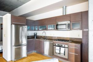 Gallery image of S Lake Union 1BR w Gym Parking nr dining SEA-68 in Seattle