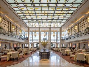 Um restaurante ou outro lugar para comer em The Peninsula Istanbul