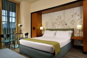 Postel nebo postele na pokoji v ubytování Villa Appiani Hotel + 27 fotografií