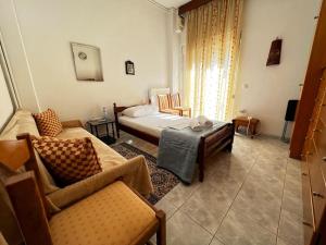 Ένα ή περισσότερα κρεβάτια σε δωμάτιο στο Your Home in the city center by GG