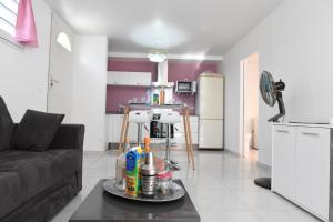 Ti K'Line - Grand Appartement de standing aux Trois Ilets 주방 또는 간이 주방