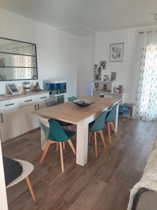 Fotografia z galérie ubytovania Maison familiale 3 chambres doubles- 6 à 8 couchages v destinácii Ajaccio