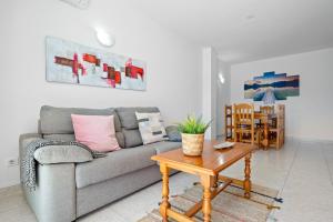 Χώρος καθιστικού στο Hauzify I Apartament Aqua Marina