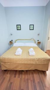 Postel nebo postele na pokoji v ubytování PICCOLO HOTEL Nel Centro Storico di Firenze