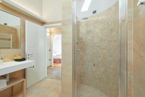 A bathroom at Residenza Ai Ferrari