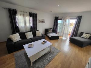 Χώρος καθιστικού στο Casa Matele 3 Bed Apt