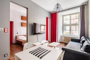Posteľ alebo postele v izbe v ubytovaní Floriańska Glamour Apartments