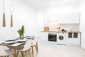 Dapur atau dapur kecil di La Casa del Mercader by Gades Gestión +16 gambar