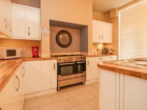 Gallery image of 21 West View in Clitheroe