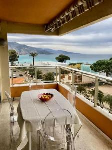 Fotografie z fotogalerie ubytování Magnifique T4 face à la mer, vue panoramique 180° v destinaci Roquebrune-Cap-Martin