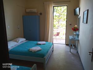 Postel nebo postele na pokoji v ubytování Oasis - Harbor House