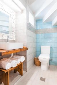 Mandorla Apartments tesisinde bir banyo