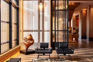 Istumisnurk majutusasutuses Austin Proper Hotel, a Member of Design Hotels