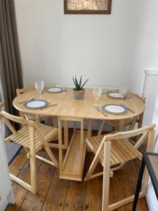 Φωτογραφία από το άλμπουμ του Buttercup Cottage σε Dundrum +22 φωτογραφίες