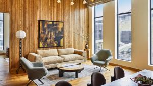 Istumisnurk majutusasutuses Austin Proper Hotel, a Member of Design Hotels