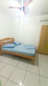Giường trong phòng chung tại Pousada Mar Verde