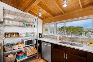 Fotografie z fotogalerie ubytování Pacific Oasis v destinaci Rockaway Beach + 19 fotografií