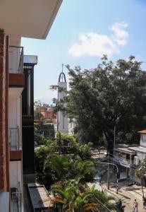 desde el balcón de un edificio con vistas a la ciudad en Moblat MED, en Medellín