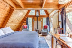 Postel nebo postele na pokoji v ubytování Chalet Shangri-La