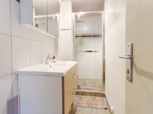 Billede fra billedgalleriet på Charmant Studio Mezzanine - Hyper Centre Biscarrosse-Plage, Proche Océan - FR-1-521-114 i Biscarrosse-Plage + 2 billeder