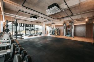 Fitness centrum a/nebo fitness zařízení v ubytování The LUMA Hotel, a Member of Design Hotels