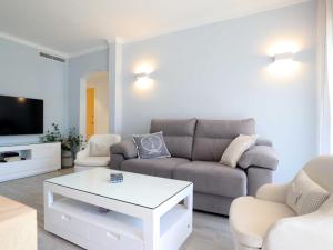 Televízia a/alebo spoločenská miestnosť v ubytovaní QUINTA SANT POL Apto 6 pax a 50 metros mar E29047