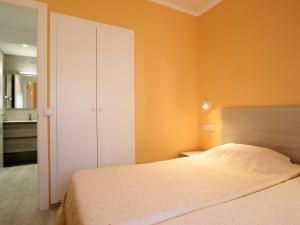 Posteľ alebo postele v izbe v ubytovaní QUINTA SANT POL Apto 6 pax a 50 metros mar E29047