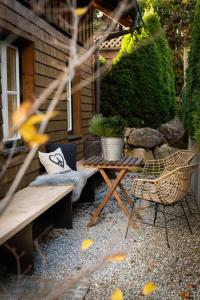 Vonkajšia záhrada v ubytovaní Basecamp Salzkammergut - Exklusives Apartment mitten im Salzkammergut