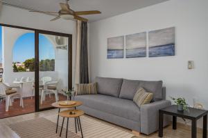 Posezení v ubytování Seaview apartment in Riviera del Sol by Costarentals - Ref 31