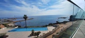 Fotografija v galeriji nastanitve NEPITA- Vue mer- piscine en résidence de standing- clim-Wifi v mestu Sari Solenzara