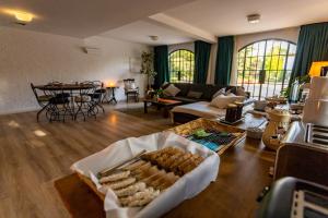 Uma área de estar em Casona La Chiquita