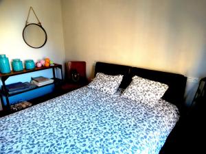 Postel nebo postele na pokoji v ubytování Casa Alcaidesa