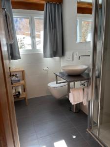 Koupelna v ubytování Modernes Studio Zermatt