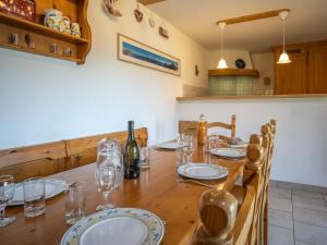 Fotografie z fotogalerie ubytování Chalet Six des Armailles by Interhome v destinaci Ovronnaz