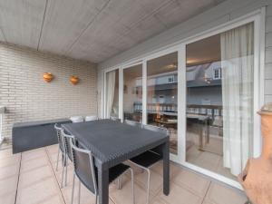 Fotografie z fotogalerie ubytování Apartment The Horseshoe by Interhome v destinaci Bredene