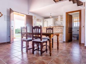 Kuchnia lub aneks kuchenny w obiekcie Holiday Home Rocio by Interhome