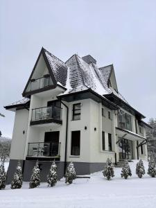 Bombonjera Lux talvel