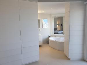 Fotografie z fotogalerie ubytování Superbe 2 chambres vue port et mer 100 mètres plage v destinaci Cogolin