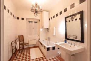 Ένα μπάνιο στο Villa Anima +34 φωτογραφίες