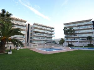 Bazén v ubytovaní Apartment Village Park 2 by Interhome alebo v jeho blízkosti