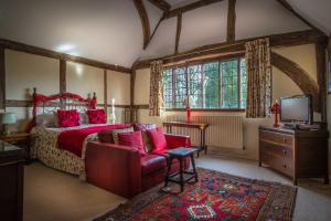 Ένα ή περισσότερα κρεβάτια σε δωμάτιο στο Long Crendon Manor B&B