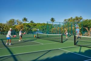 Tenis a/nebo squash v ubytování Mauna Kea Beach Hotel, Autograph Collection nebo okolí