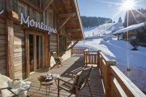 Le Lodge Chasse Montagne during the winter