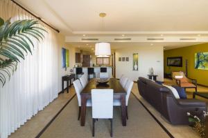 Χώρος καθιστικού στο Jobo 7 Luxury Penthouse - Reserva Conchal