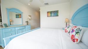 Krevet ili kreveti u jedinici u objektu Bougainvillea 3103 Luxury Apartment - Reserva Conchal