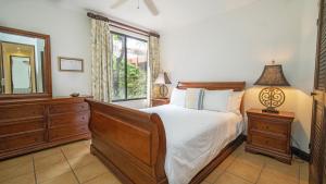 Krevet ili kreveti u jedinici u objektu Bougainvillea 3103 Luxury Apartment - Reserva Conchal