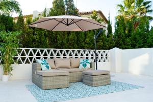 Ogród w obiekcie Villa Bendex Estepona Costa Del Sol