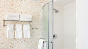 Koupelna v ubytování Holiday Inn Phoenix-Mesa Chandler by IHG